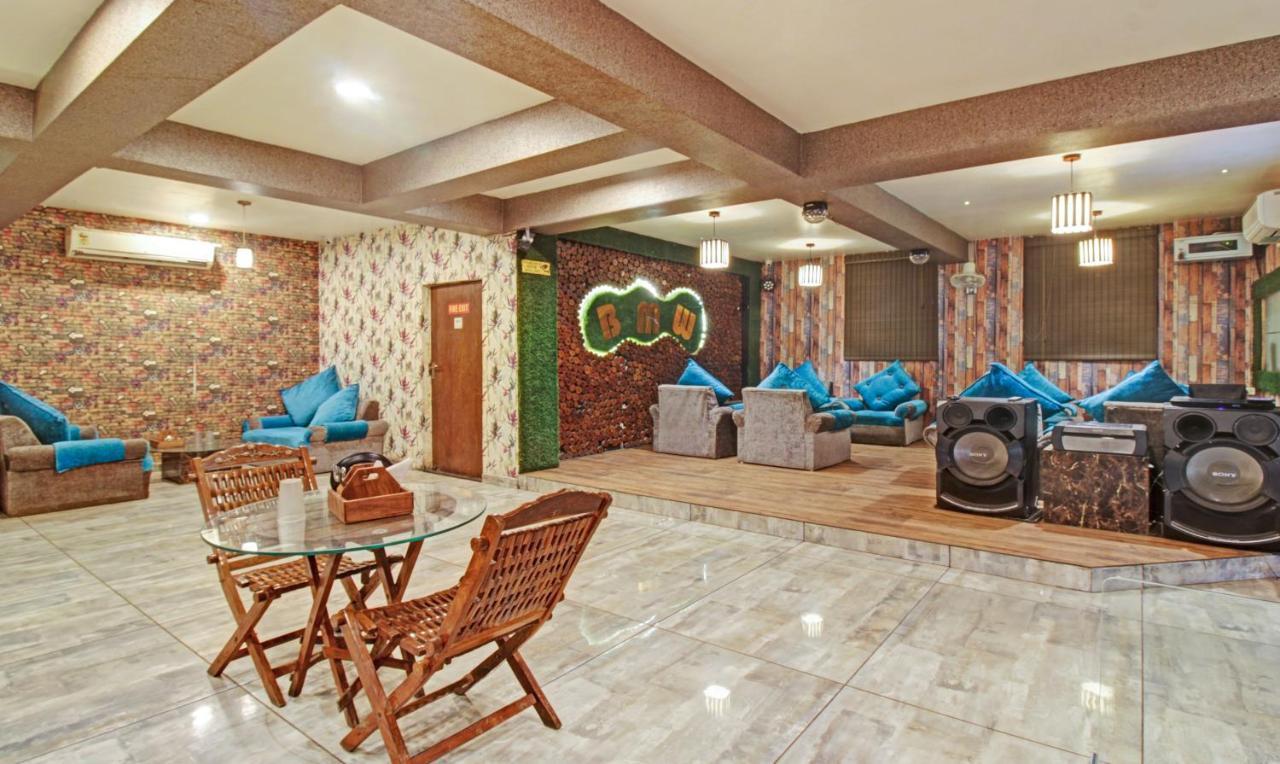 Treebo The Boss Hotel Rāipur Kültér fotó