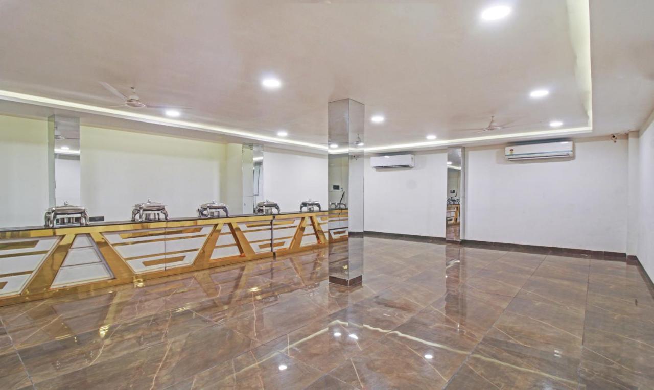 Treebo The Boss Hotel Rāipur Kültér fotó
